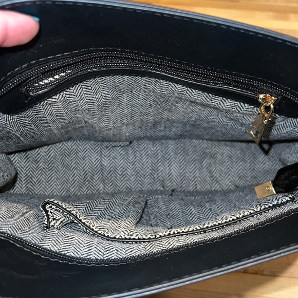 DYSHAYEN Women Crossbody Purse with Guitar Strap - Picture 3 of 4